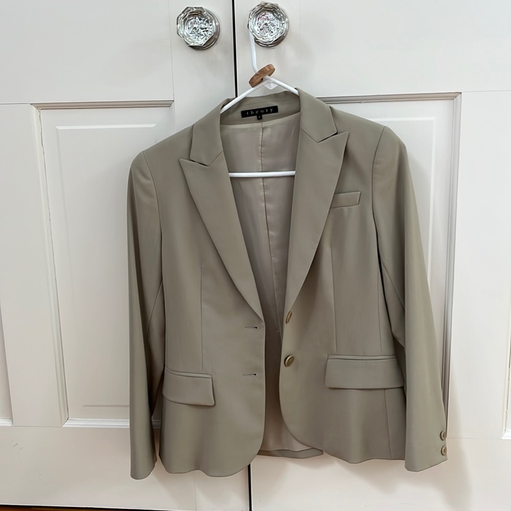 Theory fit and flare suit jacket